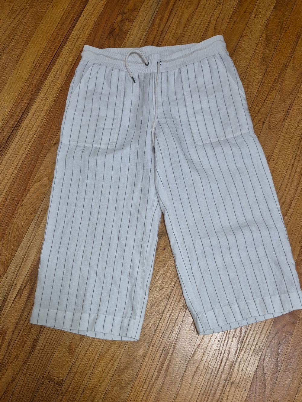 Athleta Bali Linen Crop Pants Pull On White With Gray Pinstripe Sz 10